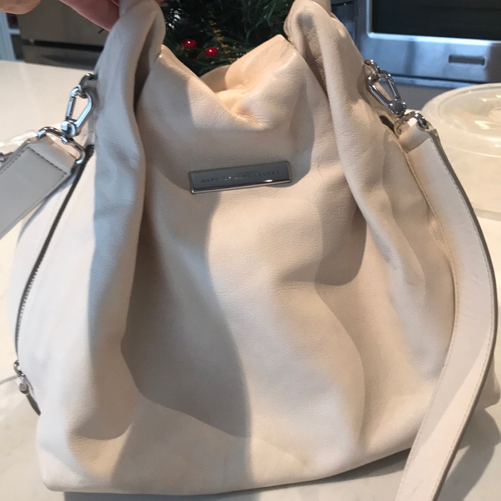 Ivory Marc Jacobs bag with crossover strap